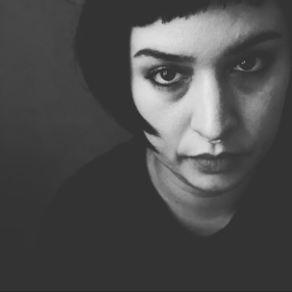 Meet your Posher, Courtney